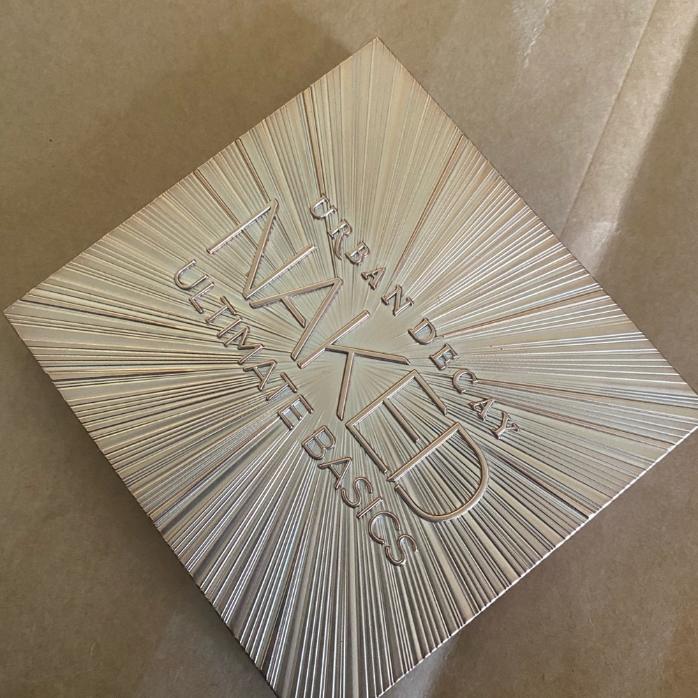 Urban decay naked ultimate basics
